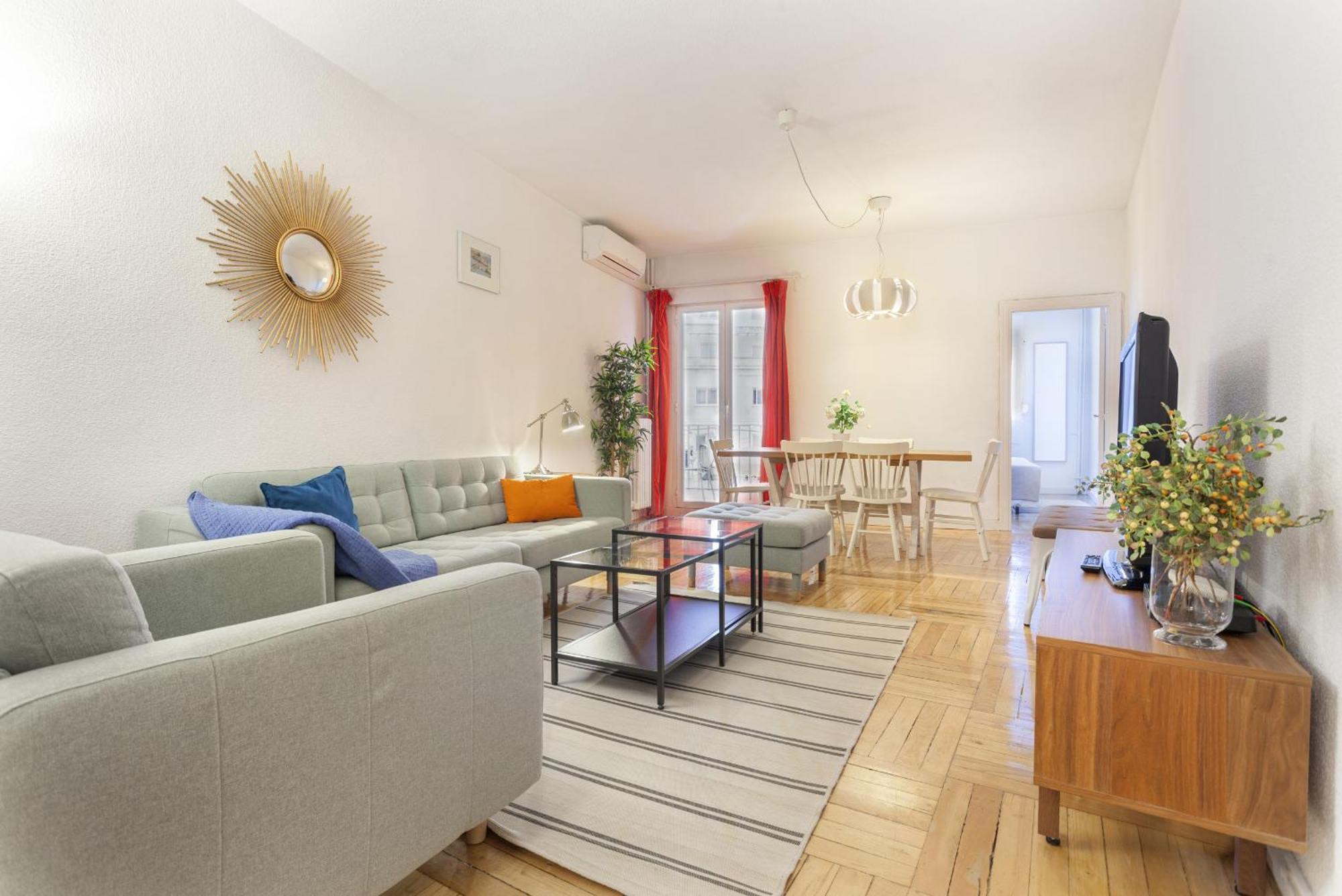 Apartamento Plaza Mayor Terrace En Madrid Lägenhet Exteriör bild